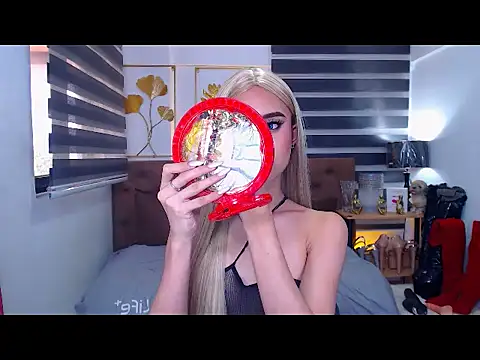 Snapshot of JuicyCockThea chatting on April 2026 02:16:01 AM JuicyCockThea online show from April 2026 02:16:01 AM