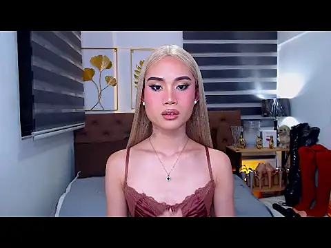 Snapshot of JuicyCockThea chatting on April 2026 06:14:02 PM JuicyCockThea online show from April 2026 06:14:02 PM