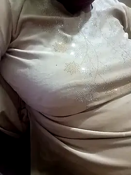 Snapshot of Simran_008 chatting on February 2026 01:22:02 PM Simran 008 online show from February 2026 01:22:02 PM