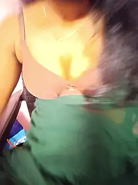 manu sexy  online show from April 2026 01:41:01 PM