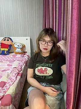 Snapshot of A-cola chatting on July 2026 02:30:02 PM A-cola online show from July 2026 02:30:02 PM