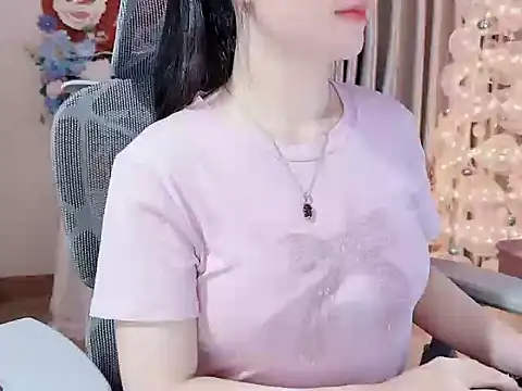 Agnelyn    online show from April 2026 03:06:01 PM