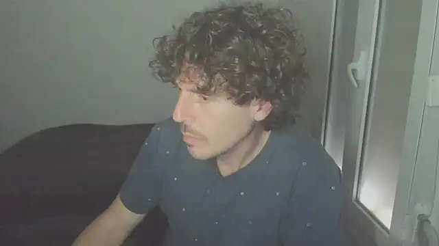 Snapshot of joaquin420_hot chatting on February 2026 04:24:02 PM joaquin420 hot online show from February 2026 04:24:02 PM