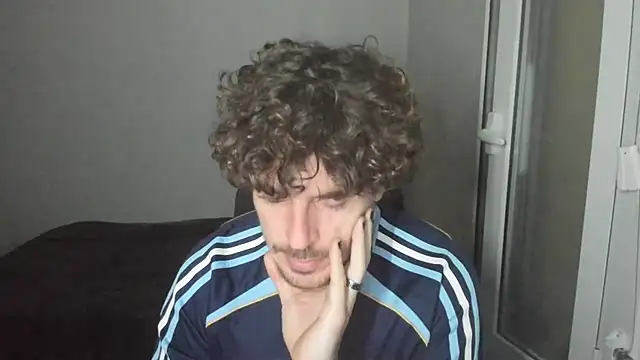 Snapshot of joaquin420_hot chatting on February 2026 10:39:02 PM joaquin420 hot online show from February 2026 10:39:02 PM