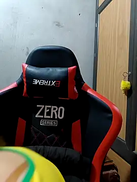 Snapshot of Aly_live chatting on February 2026 03:19:02 PM Aly live online show from February 2026 03:19:02 PM