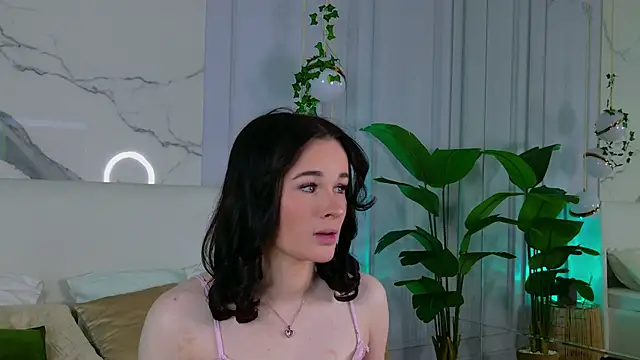 Abigail Forland online show from June 2026 05:09:02 AM