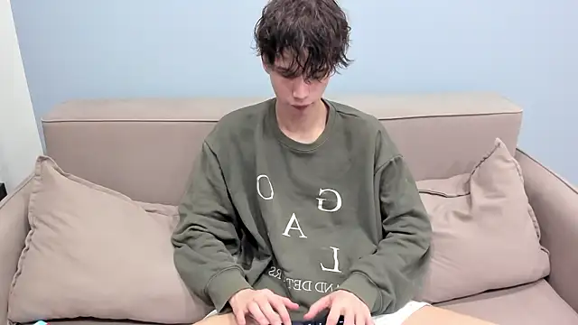 Ur NextDoor Boy online show from February 2026 07:54:01 PM