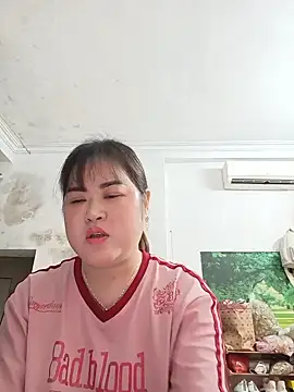 Snapshot of Kee-kimlee chatting on June 2026 09:11:02 AM Kee-kimlee online show from June 2026 09:11:02 AM
