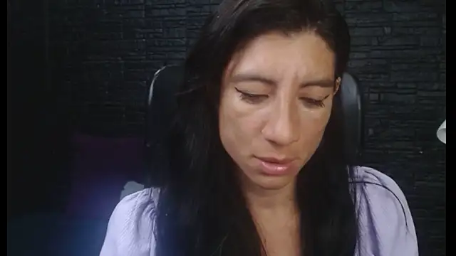 Snapshot of BrendaaCruz chatting on February 2026 12:12:01 PM BrendaaCruz online show from February 2026 12:12:01 PM