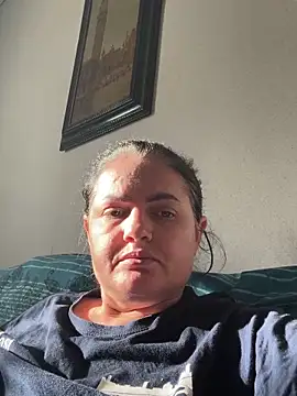 Snapshot of Sony28v chatting on April 2026 06:29:02 AM Sony28v online show from April 2026 06:29:02 AM