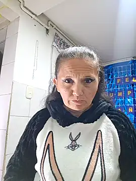 Alexamontiel  online show from March 2026 11:19:02 PM