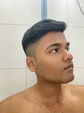 Dazzling dude online show from March 2026 06:45:02 PM