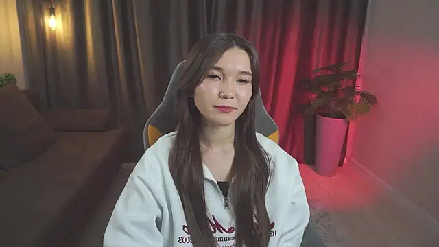 Snapshot of MentallyMonika chatting on February 2026 04:58:02 PM MentallyMonika online show from February 2026 04:58:02 PM