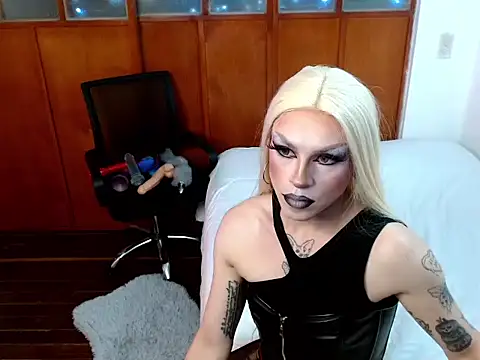 DanniHotBoy02 online show from February 2026 09:55:02 PM