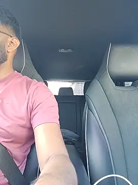 Snapshot of shineboy28 chatting on February 2026 09:52:01 AM shineboy28 online show from February 2026 09:52:01 AM