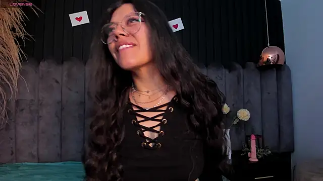 Snapshot of Lanadelrey_1 chatting on February 2026 12:23:02 PM Lanadelrey 1 online show from February 2026 12:23:02 PM