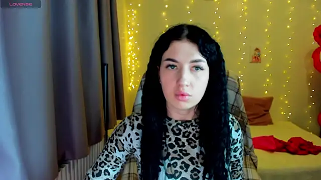 Snapshot of milanasky5 chatting on February 2026 07:22:01 PM milanasky5 online show from February 2026 07:22:01 PM