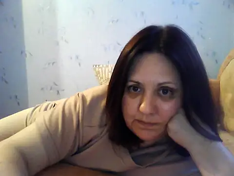 Snapshot of LockyCharm111 chatting on June 2026 05:45:02 PM LockyCharm111 online show from June 2026 05:45:02 PM