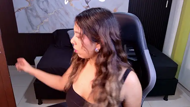 Sophie19   online show from February 2026 12:26:01 PM