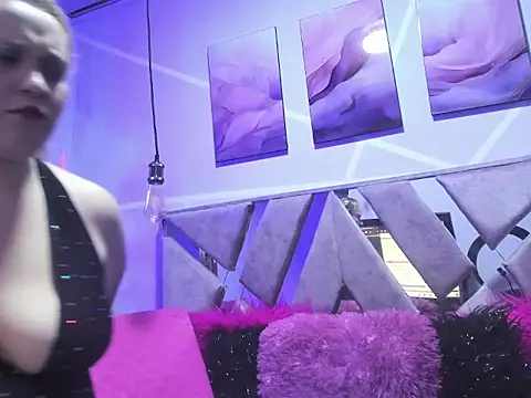 Snapshot of CurvaDorada_noa chatting on February 2026 07:21:01 PM CurvaDorada noa online show from February 2026 07:21:01 PM