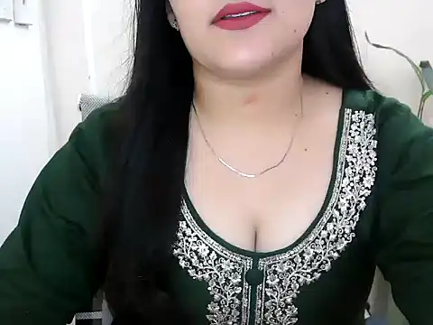 Snapshot of _chitranshi chatting on July 2026 05:36:01 AM chitranshi online show from July 2026 05:36:01 AM