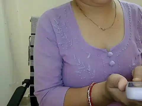 Snapshot of _chitranshi chatting on July 2026 05:49:02 AM chitranshi online show from July 2026 05:49:02 AM