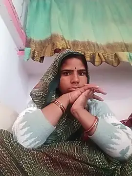Snapshot of RAJE7053 chatting on February 2026 05:04:01 AM RAJE7053 online show from February 2026 05:04:01 AM