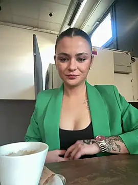 alwayshornyvivi online show from March 2026 10:11:01 AM