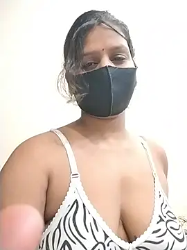 Snapshot of ankita077 chatting on July 2026 06:19:02 AM ankita077 online show from July 2026 06:19:02 AM