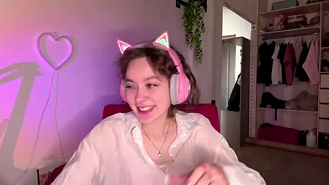 SlunkRear online show from March 2026 11:34:01 PM