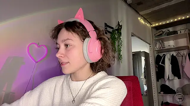 SlunkRear online show from April 2026 10:03:01 PM