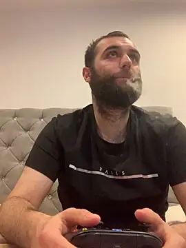 Snapshot of Mr_Findom chatting on February 2026 07:07:01 PM Mr Findom online show from February 2026 07:07:01 PM