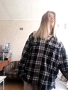 Snapshot of EvaTallor chatting on February 2026 07:52:01 AM EvaTallor online show from February 2026 07:52:01 AM