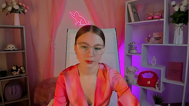 Snapshot of ElliFrankenweenie chatting on March 2026 09:27:01 AM ElliFrankenweenie online show from March 2026 09:27:01 AM