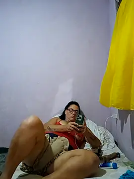 Snapshot of Monalinda-hot chatting on February 2026 01:37:01 AM Monalinda-hot online show from February 2026 01:37:01 AM