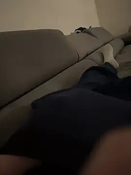 J3r3m66 online show from April 2026 06:27:02 PM