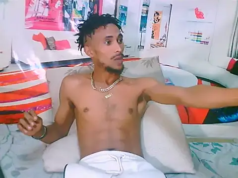 Snapshot of EroticPoison69 chatting on February 2026 06:15:02 PM EroticPoison69 online show from February 2026 06:15:02 PM