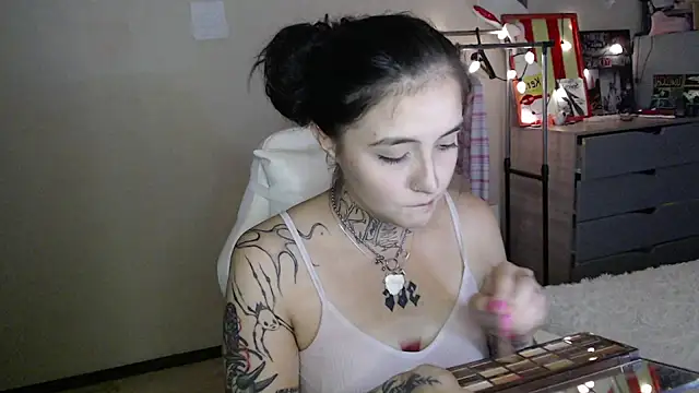 Snapshot of Rin_Tozier chatting on July 2026 09:06:02 PM Rin Tozier online show from July 2026 09:06:02 PM