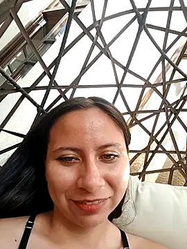 Snapshot of Mei_hells chatting on February 2026 09:02:01 PM Mei hells online show from February 2026 09:02:01 PM