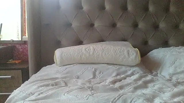 Shailadiess online show from March 2026 02:32:01 PM