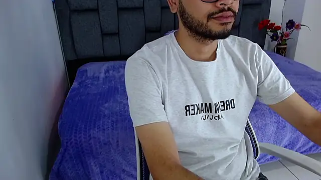 Snapshot of J_black_ chatting on February 2026 08:05:01 PM J black online show from February 2026 08:05:01 PM