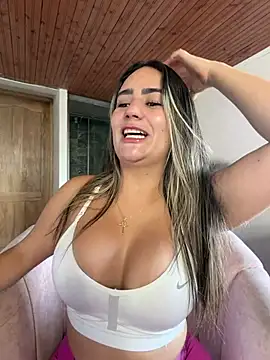 Snapshot of Miilana_ chatting on June 2026 09:25:01 PM Miilana online show from June 2026 09:25:01 PM