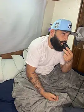 Snapshot of Mandingojay9 chatting on March 2026 01:50:02 PM Mandingojay9 online show from March 2026 01:50:02 PM