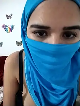 Snapshot of sarah_Dau chatting on February 2026 05:28:02 AM sarah Dau online show from February 2026 05:28:02 AM