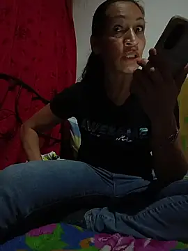 Layla Zaid online show from March 2026 12:50:02 AM