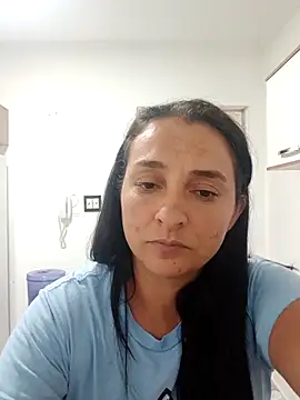 luamel2126 online show from February 2026 03:35:01 PM