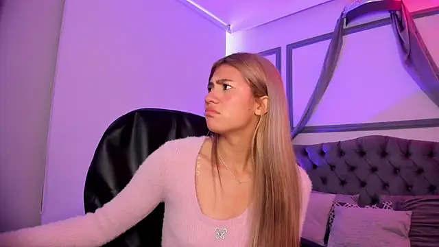 Chris Velvett online show from March 2026 02:11:02 PM