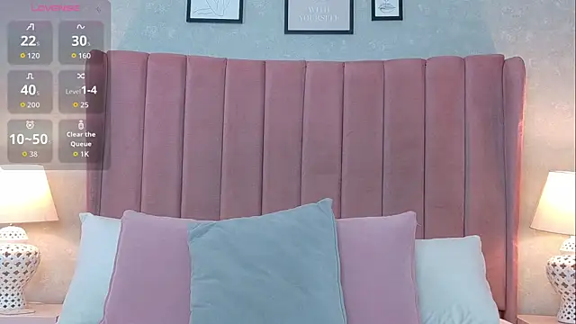 NataliaRivera  online show from April 2026 12:06:01 PM