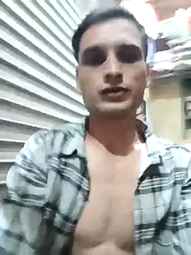 Beinghorny83 online show from February 2026 06:25:01 PM