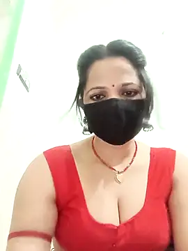 Snapshot of karishma_Bhabhi chatting on April 2026 11:31:01 PM karishma Bhabhi online show from April 2026 11:31:01 PM